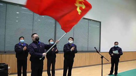 抖圈集团党委选派30名干部下沉社区（村）支援疫情防控工作